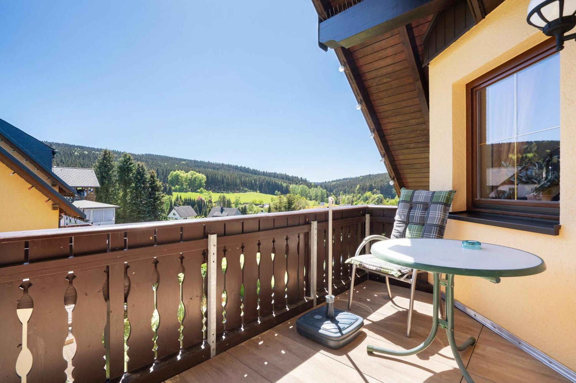 Pension Bergblick Marienberg Eksteriør billede